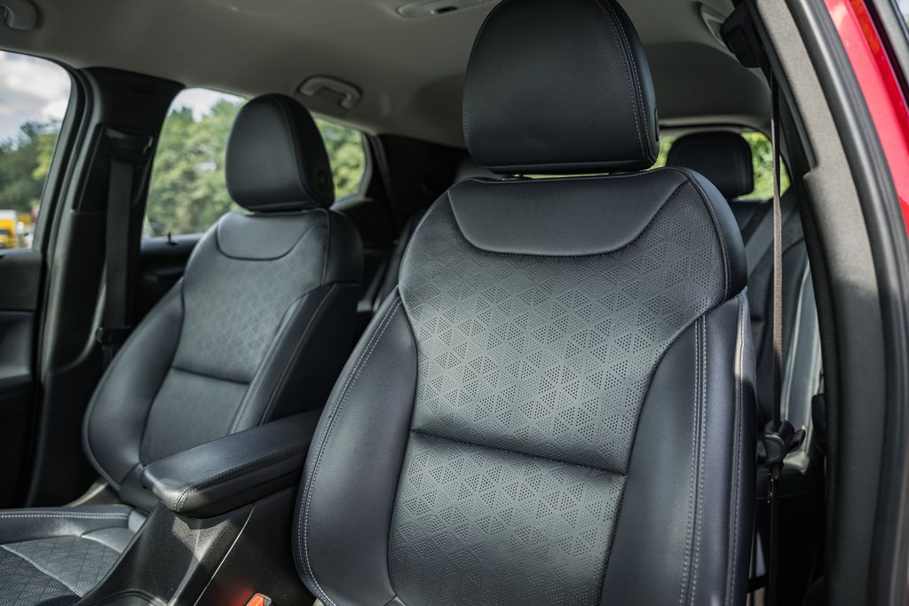 2022 Chevrolet Bolt EUV LT - Photo 35
