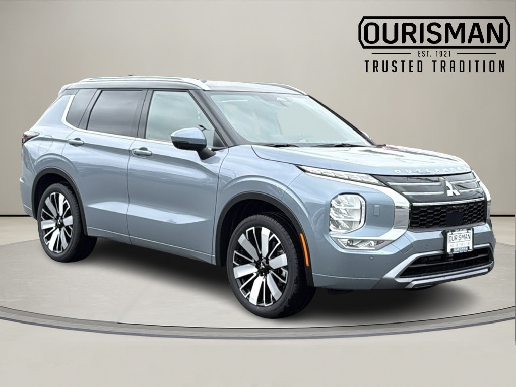 2025 Mitsubishi Outlander SEL's photo