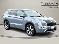 2025 Mitsubishi Outlander SEL SUV