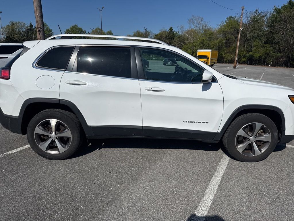 Used 2021 Jeep Cherokee Limited SUV