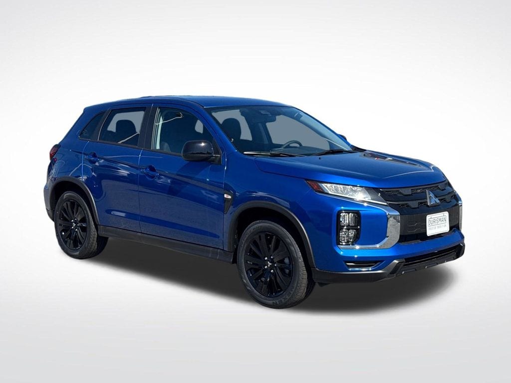 2027 Mitsubishi Outlander Sport LE