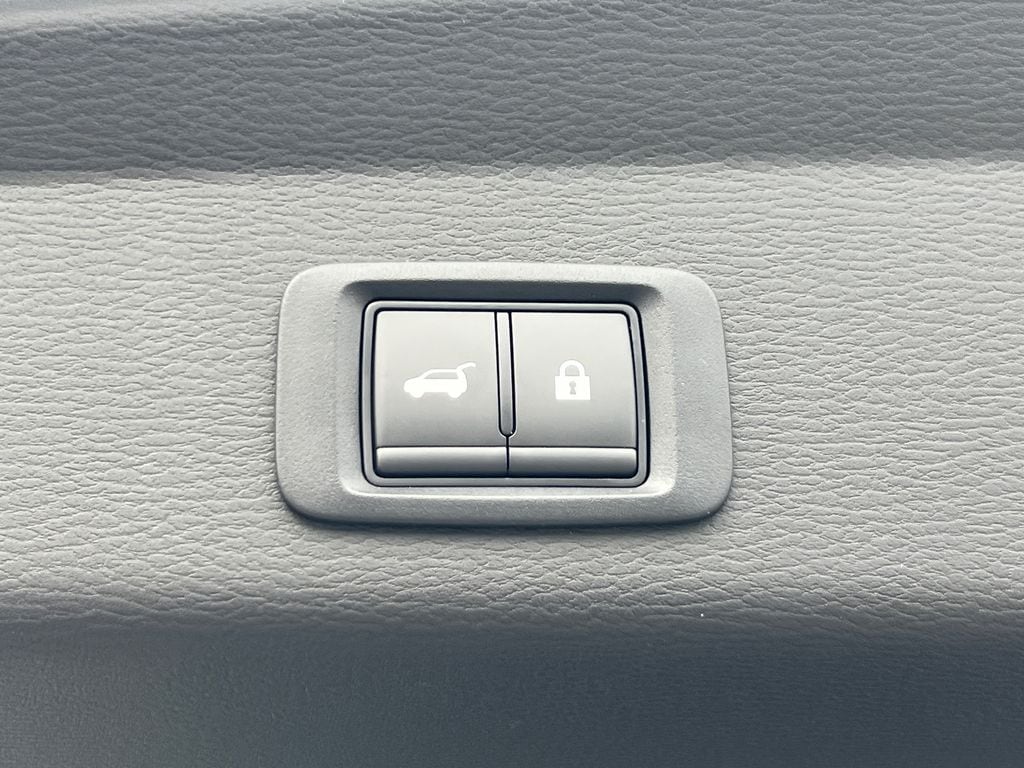 2026 Mitsubishi Outlander SE - Photo 13