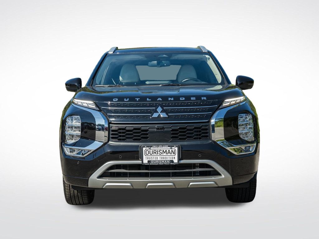 Used 2024 Mitsubishi Outlander SEL Platinum Edition SUV