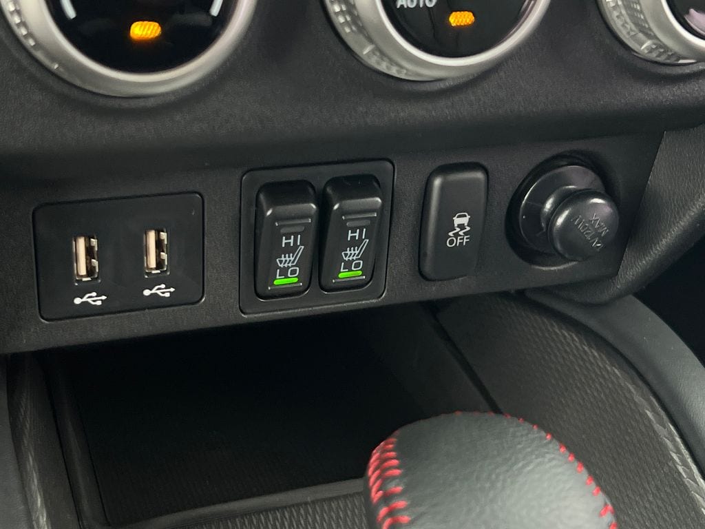 2025 Mitsubishi Outlander Sport LE - Photo 23