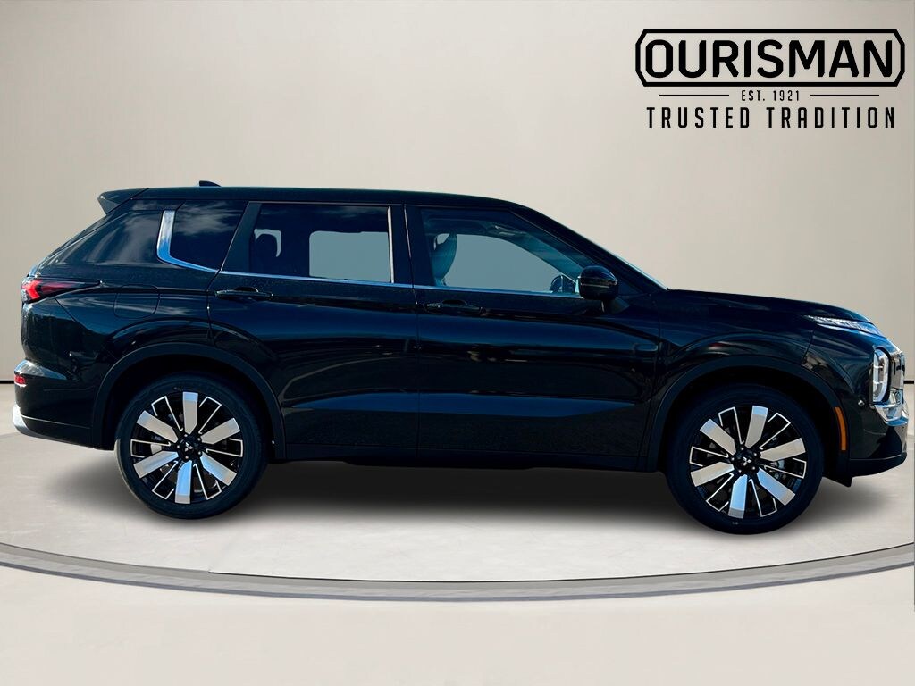 New 2026 Mitsubishi Outlander SE SUV