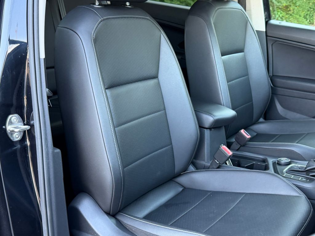 2019 Volkswagen Tiguan SE - Photo 9