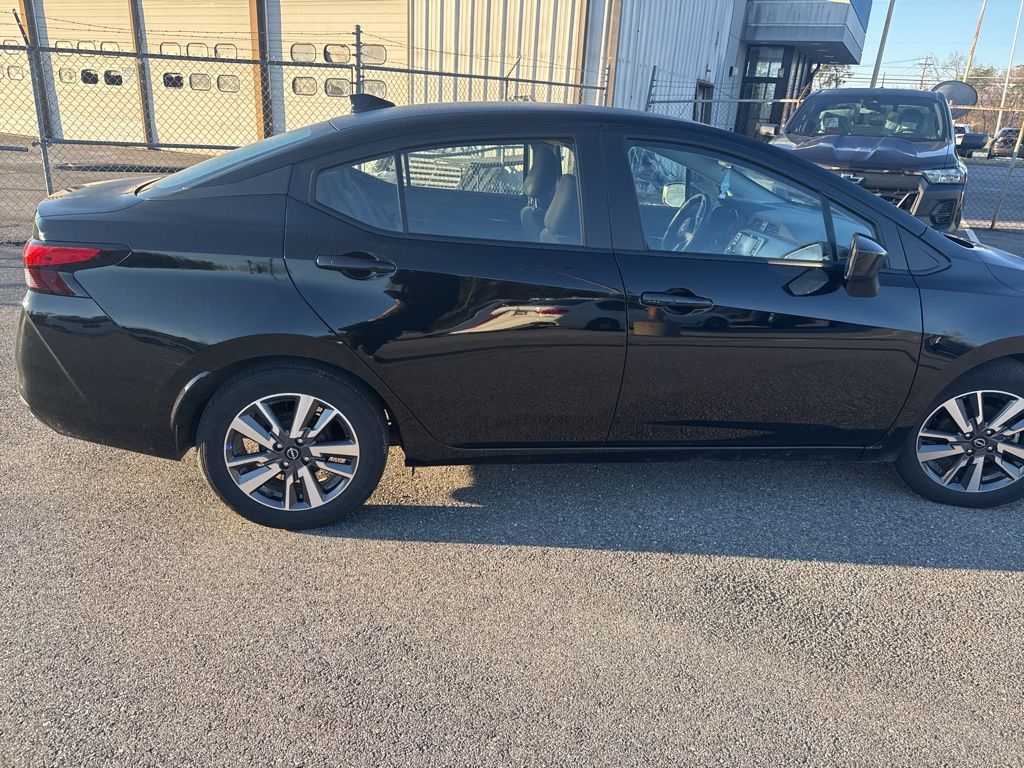 Used 2025 Nissan Versa Sedan SV with VIN 3N1CN8EV2SL829856 for sale in Marlow Heights, MD