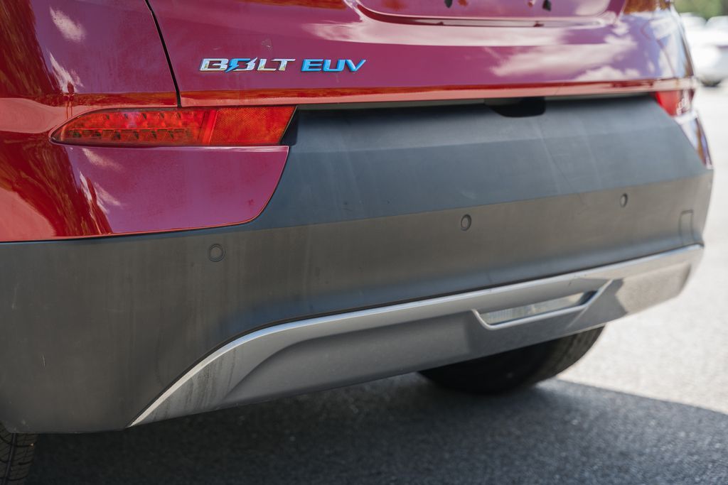 2022 Chevrolet Bolt EUV LT - Photo 9