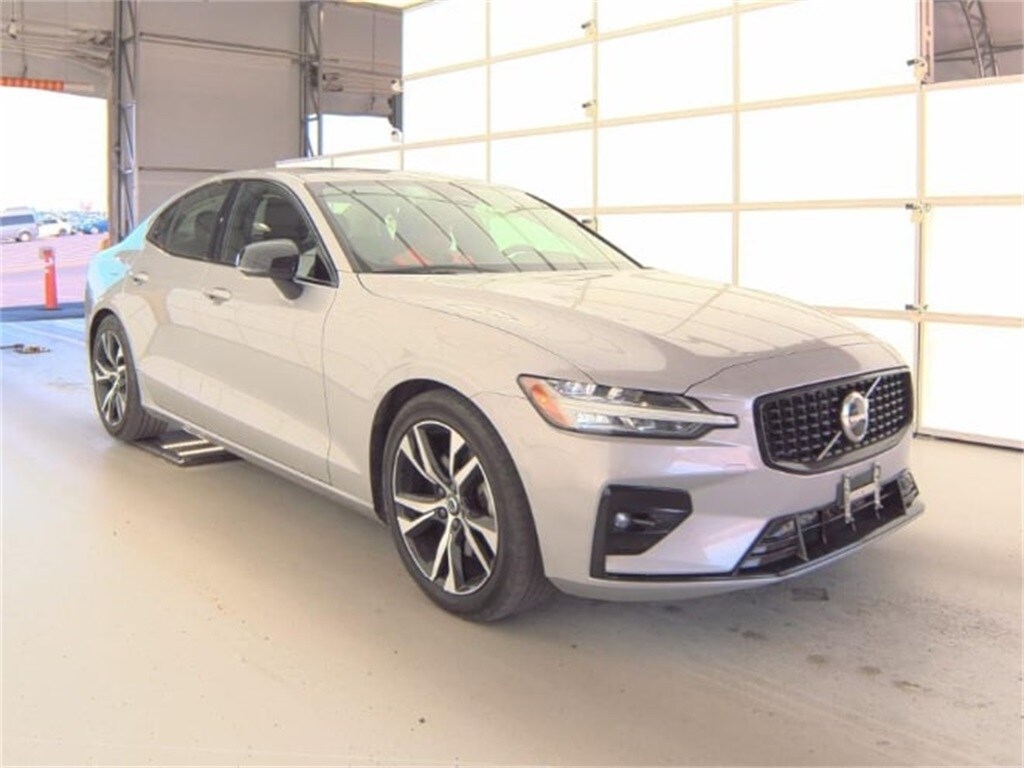 Used 2024 Volvo S60 B5 Core Dark Sedan