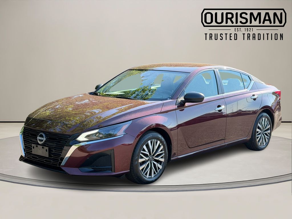 Used 2025 Nissan Altima SV with VIN 1N4BL4DVXSN342077 for sale in Marlow Heights, MD