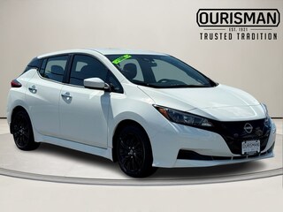 2023 Nissan LEAF S Hatchback