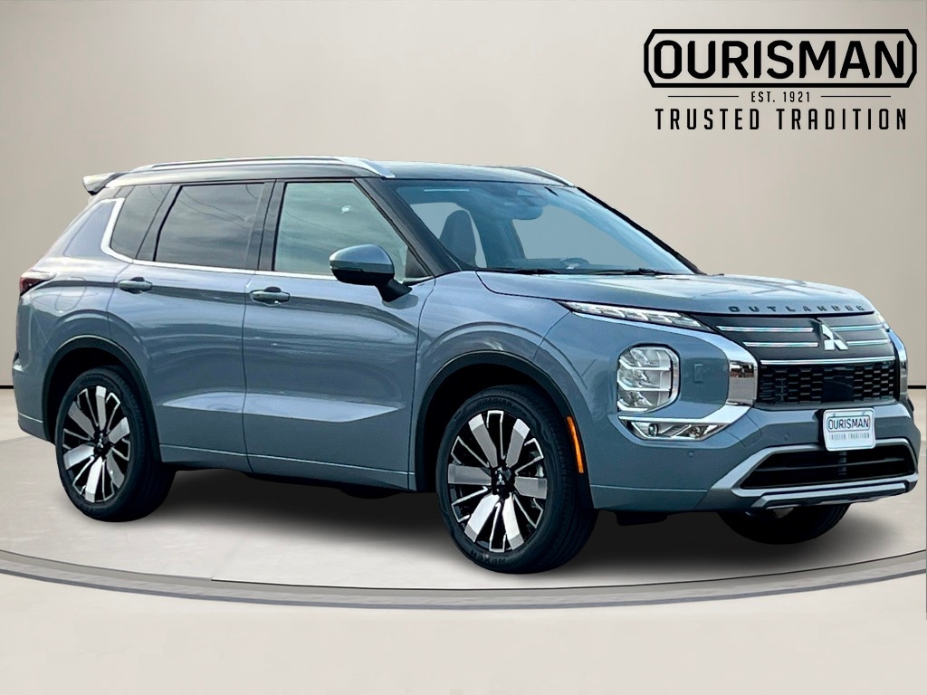 2026 Mitsubishi Outlander SEL's photo