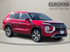 2025 Mitsubishi Outlander SE SUV