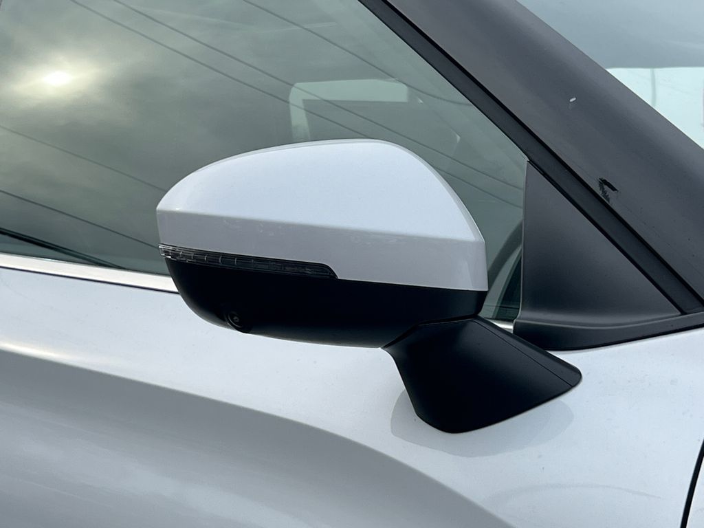 2026 Mitsubishi Outlander SE - Photo 7