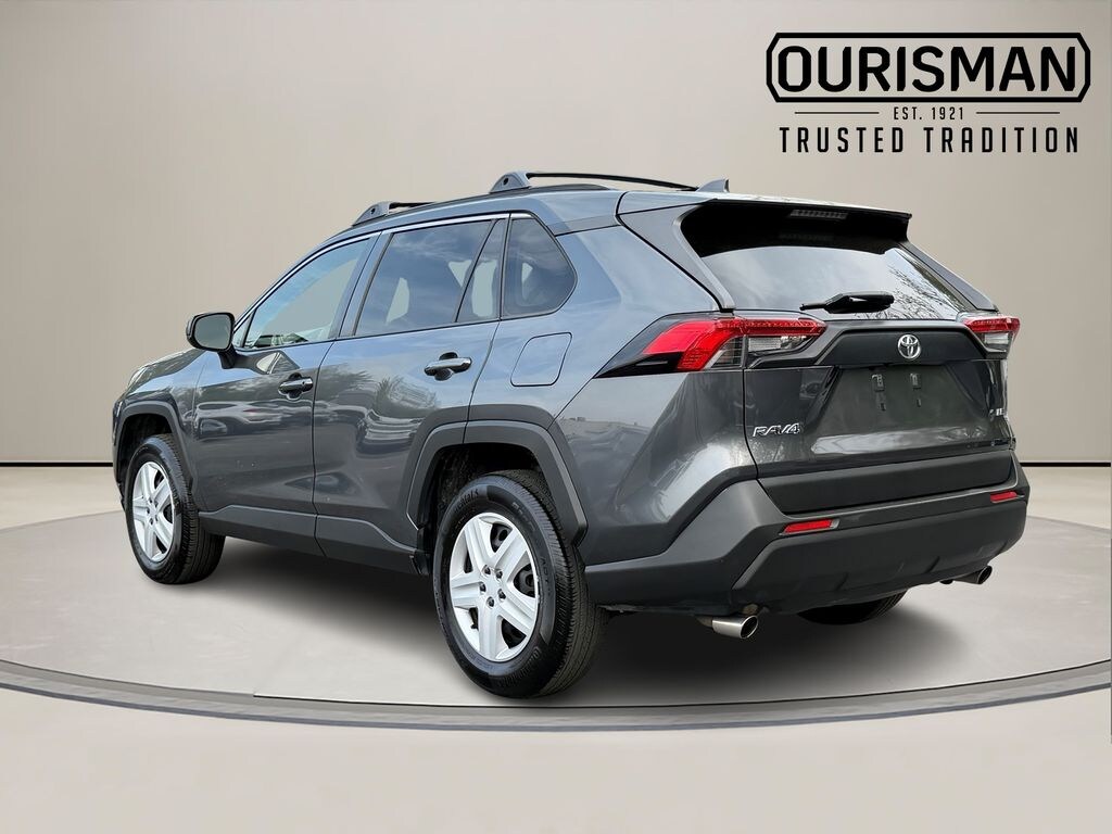 Used 2019 Toyota RAV4 LE SUV