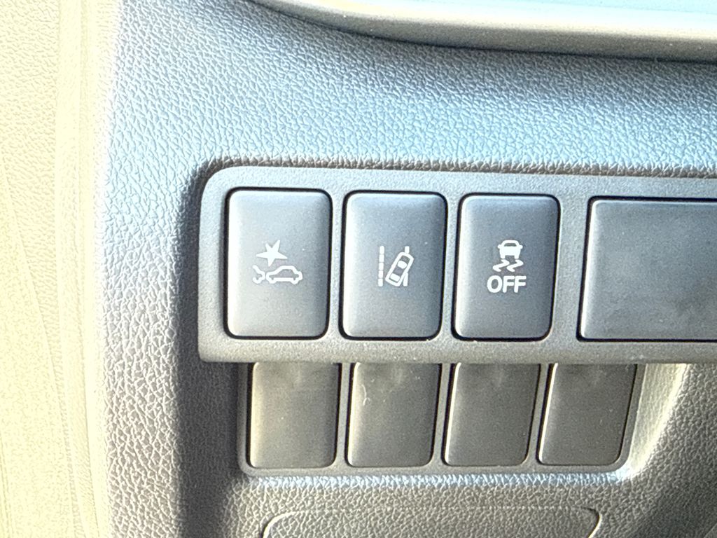 2026 Mitsubishi Eclipse Cross ES - Photo 23