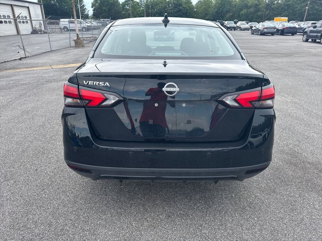 Used 2025 Nissan Versa 1.6 SV Sedan