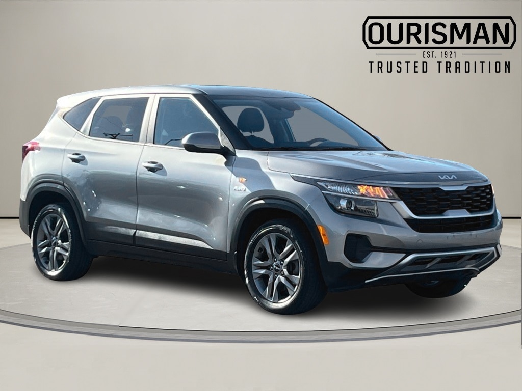 2023 Kia Seltos LX's photo