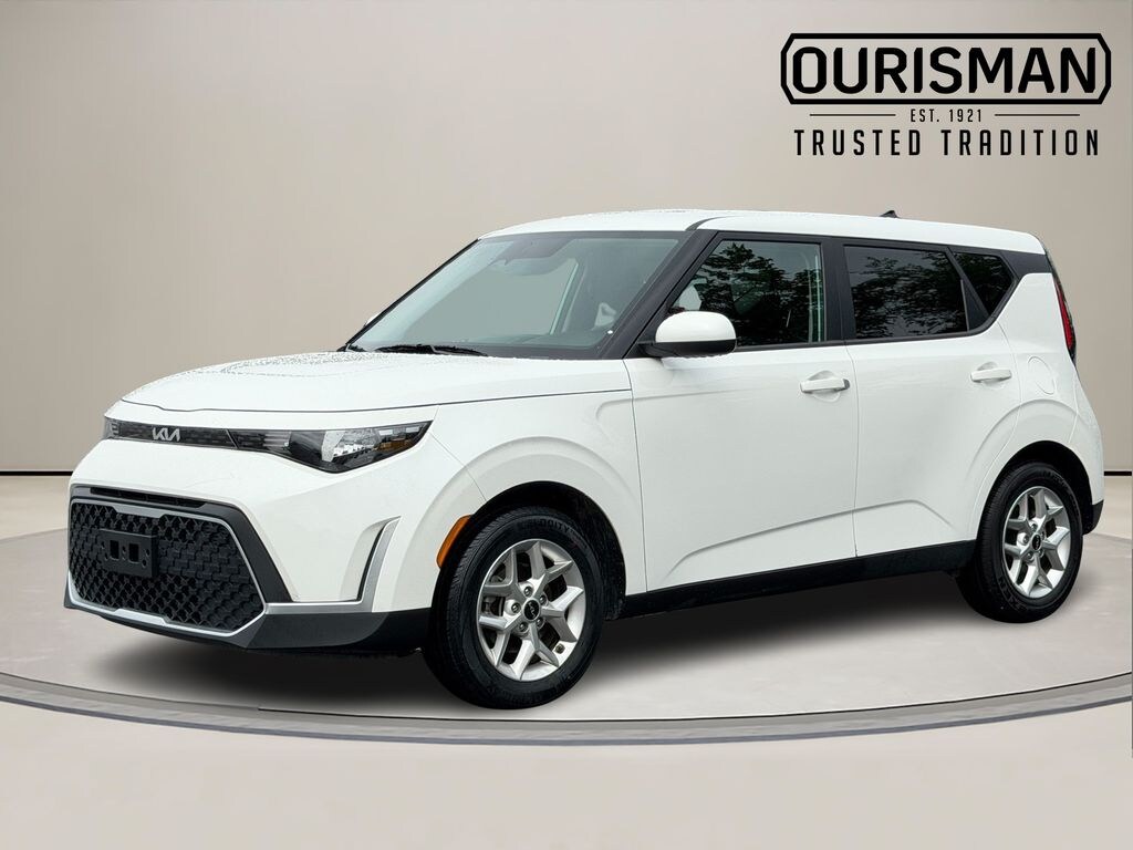 Used 2025 Kia Soul Hatchback