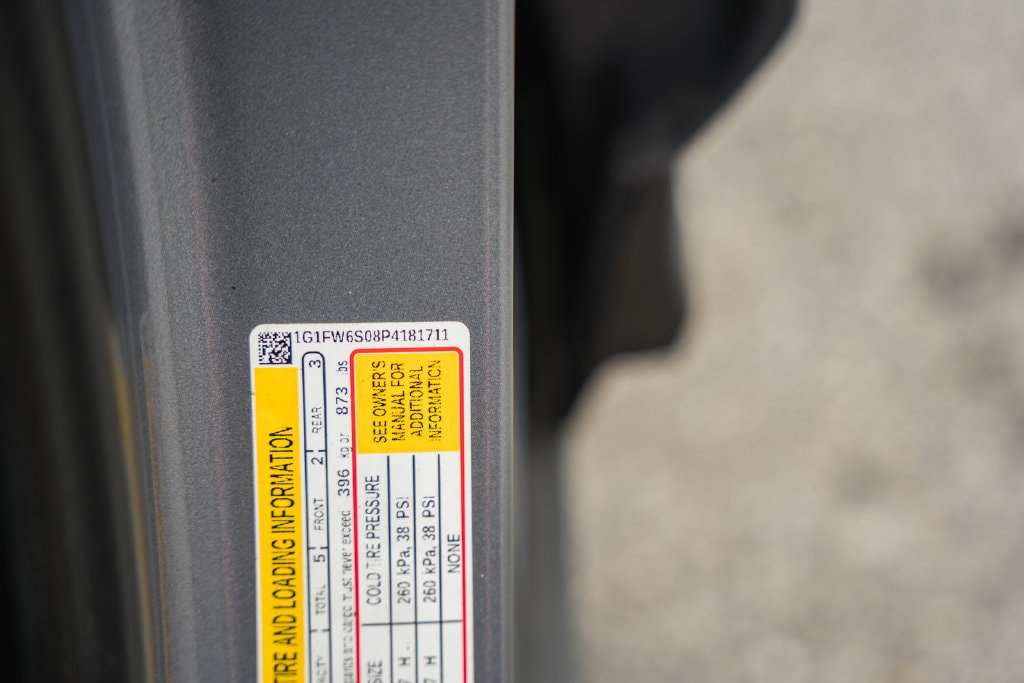 2023 Chevrolet Bolt EV LT - Photo 36