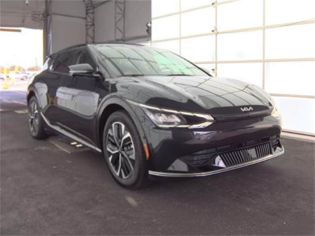 2022 Kia Ev6 Wind's photo