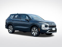 2026 Mitsubishi Outlander SE SUV