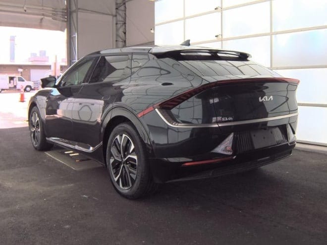 Used 2022 Kia Ev6 Wind with VIN KNDC3DLC3N5088103 for sale in Marlow Heights, MD