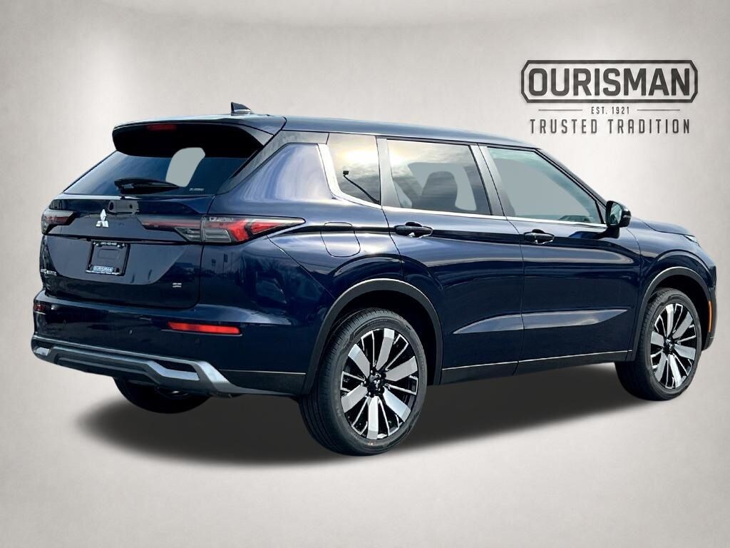 New 2026 Mitsubishi Outlander SE SUV