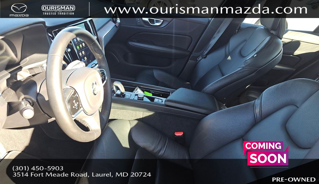 2024 Volvo S60 B5 Plus photo 2