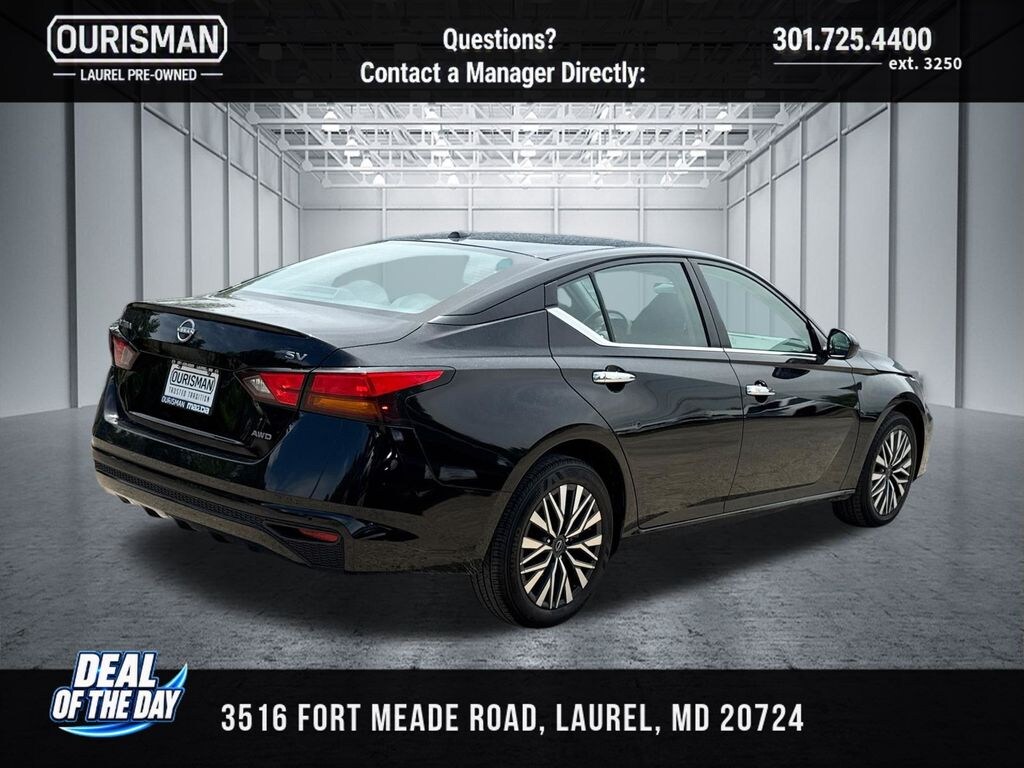 Used 2024 Nissan Altima 2.5 SV Sedan