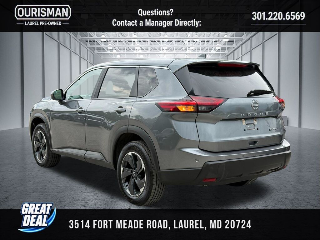 Used 2024 Nissan Rogue SV SUV