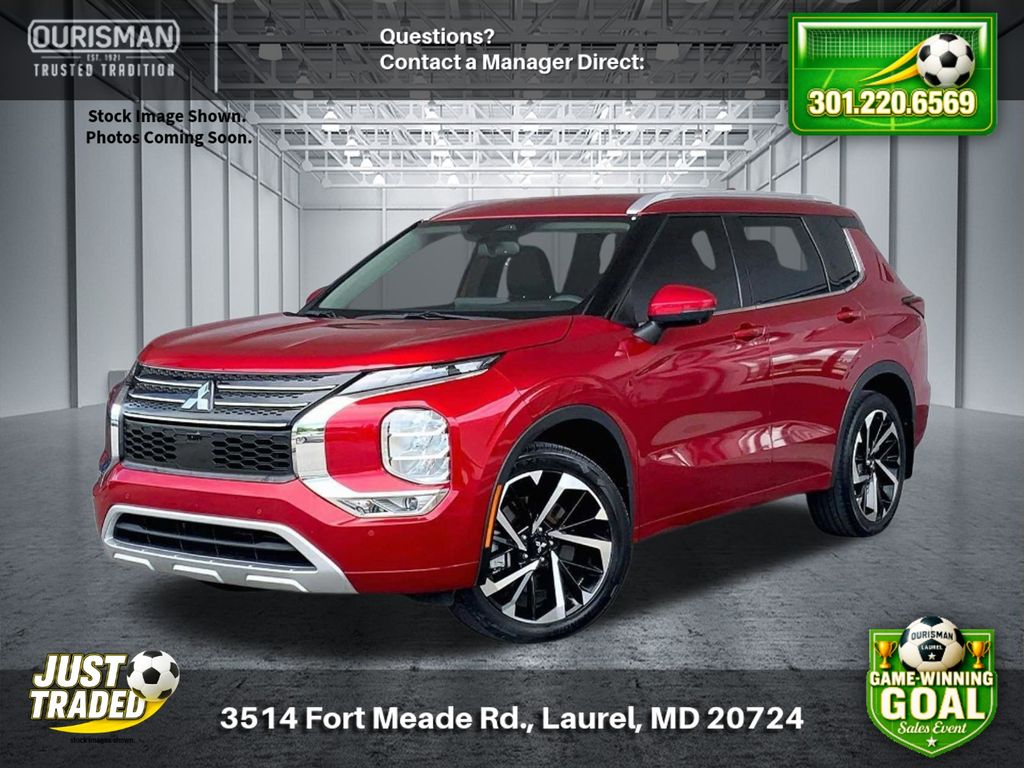 2022 Mitsubishi Outlander ES S-AWC's photo