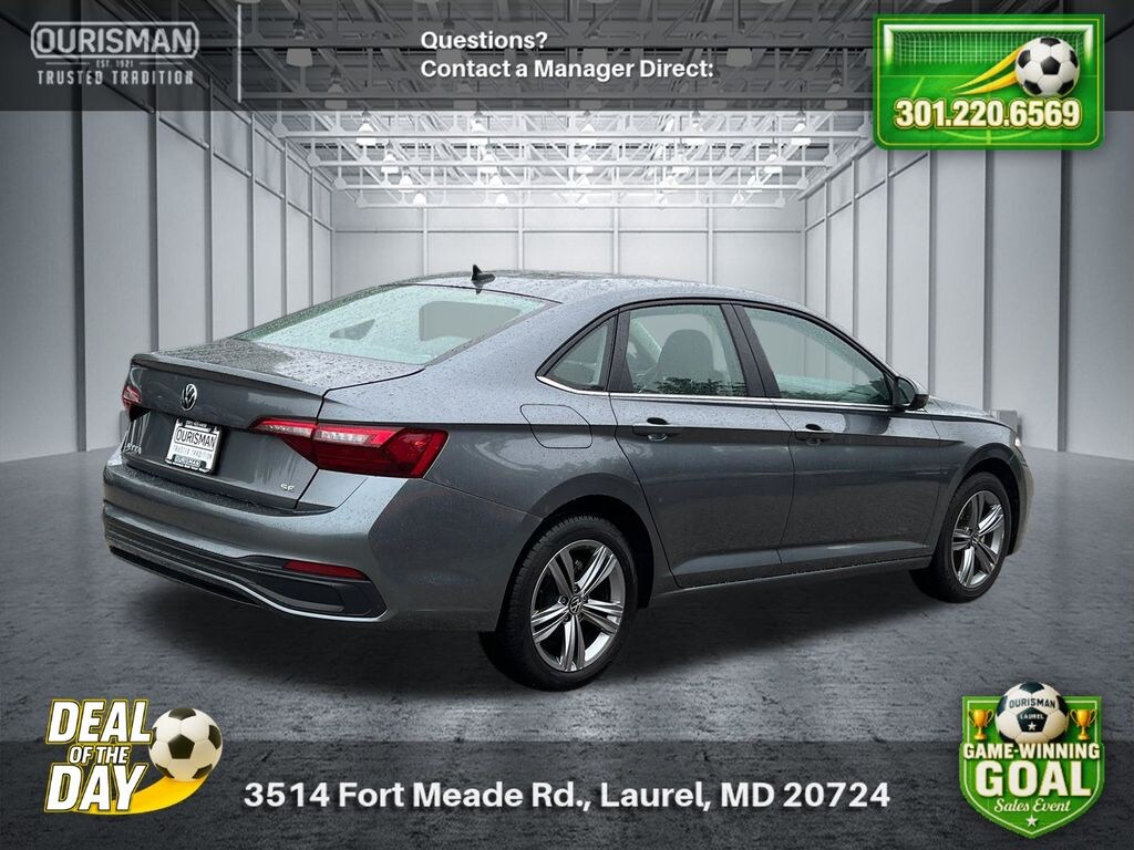 Used 2024 Volkswagen Jetta 1.5T SE Sedan