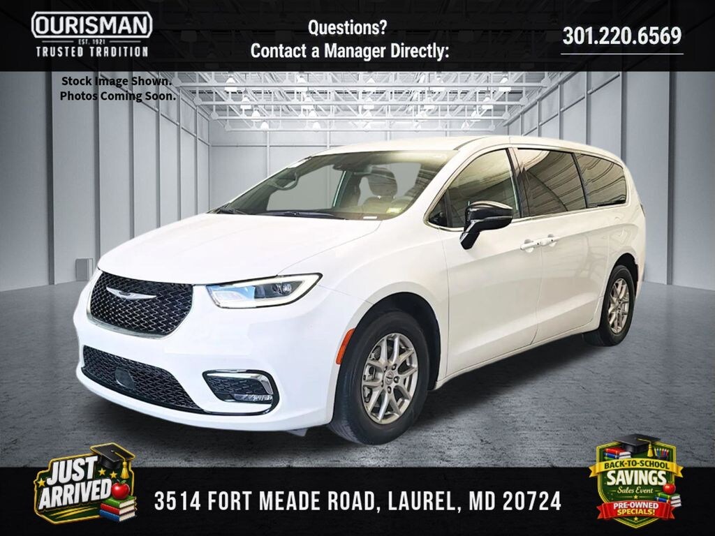 Used 2025 Chrysler Pacifica Limited Van Passenger Van