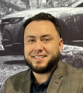 Staff member Tony Cruz from ID_855567