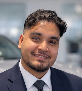 Staff member Romeo Rozario from ID_855567