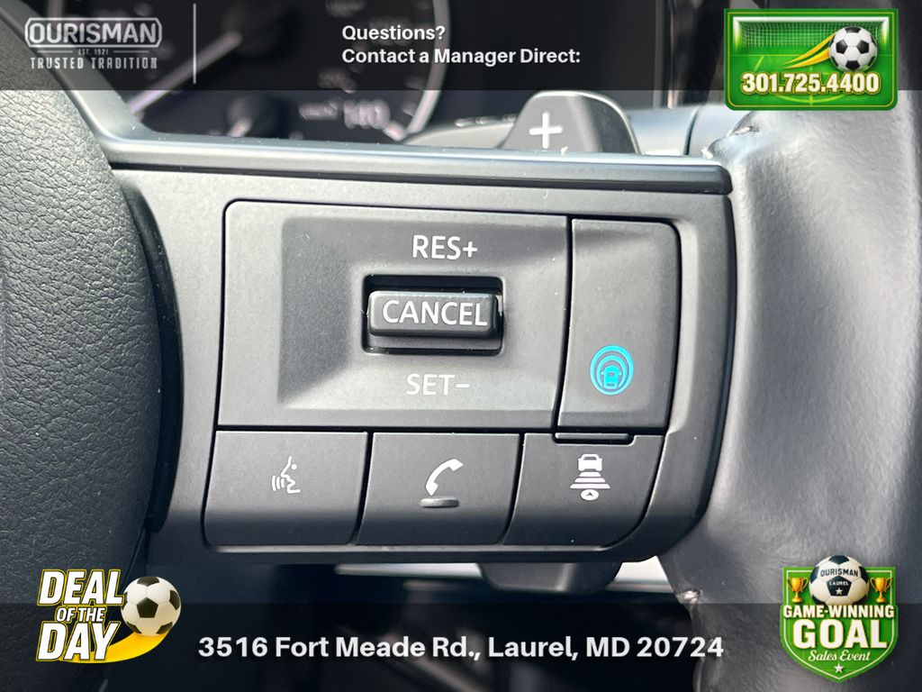 2025 Nissan Pathfinder SV - Photo 25