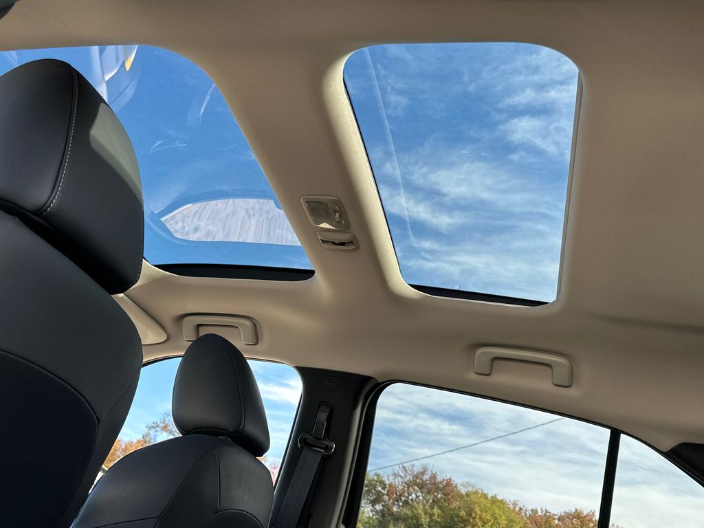 2026 Mitsubishi Eclipse Cross SE - Photo 17