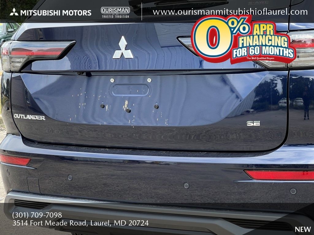 New 2025 Mitsubishi Outlander SE SUV