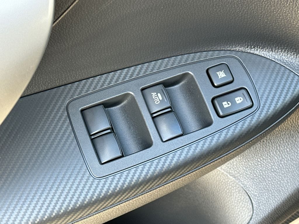 2026 Mitsubishi Eclipse Cross SE - Photo 8