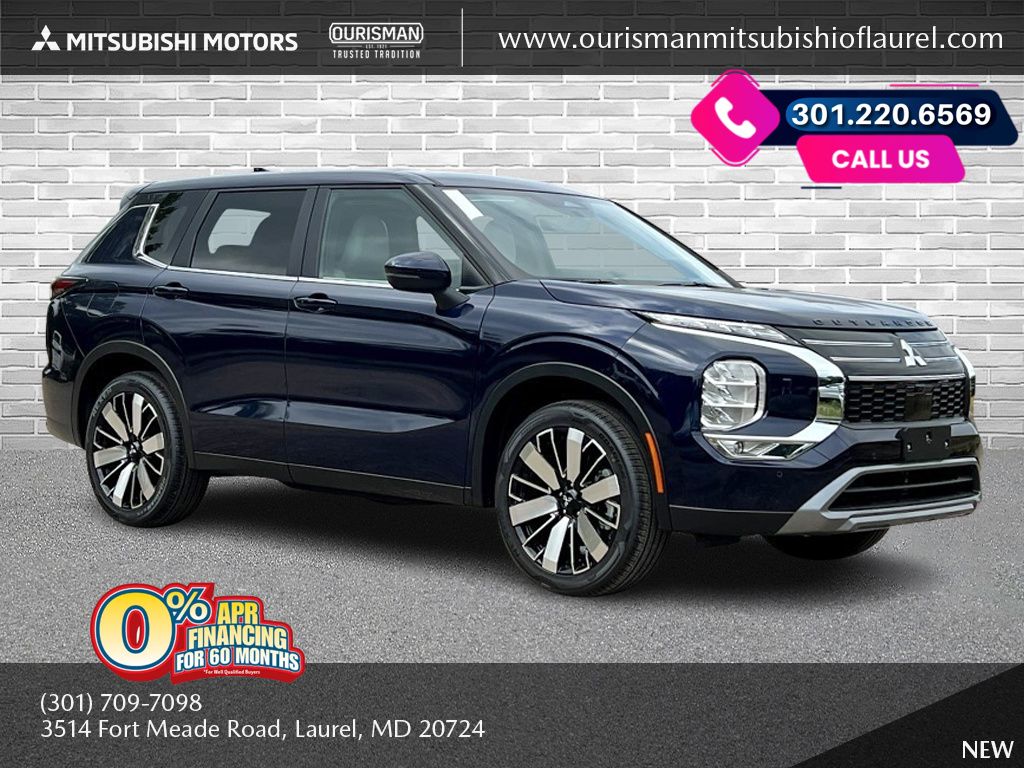 2025 Mitsubishi Outlander SE's photo