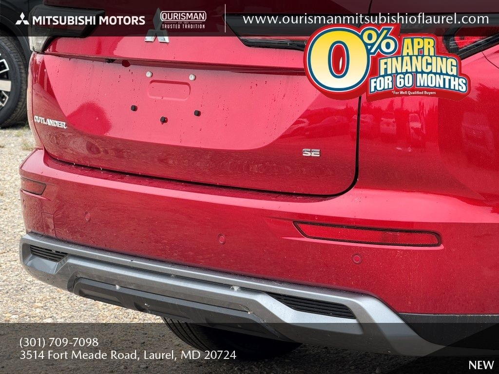 New 2025 Mitsubishi Outlander SE SUV