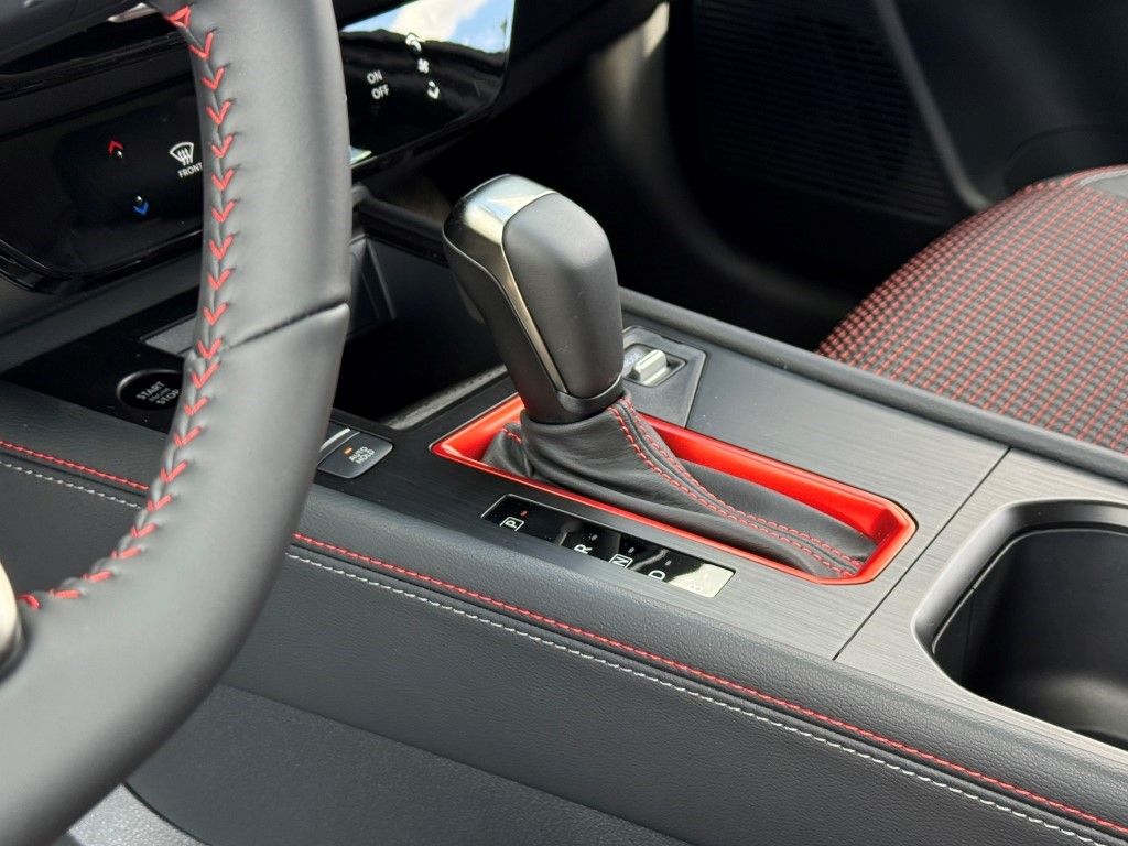 2025 Nissan Kicks SR AWD - Photo 14