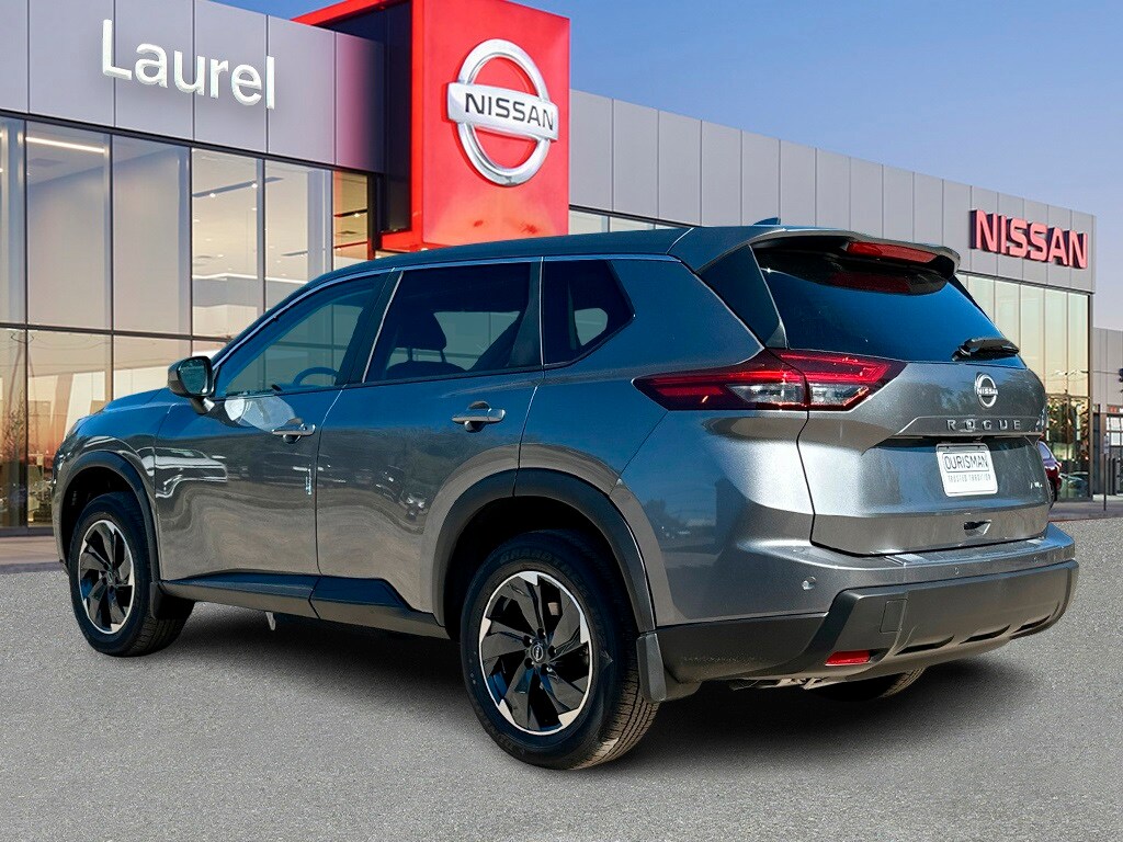 2026 Nissan Rogue SV photo 3