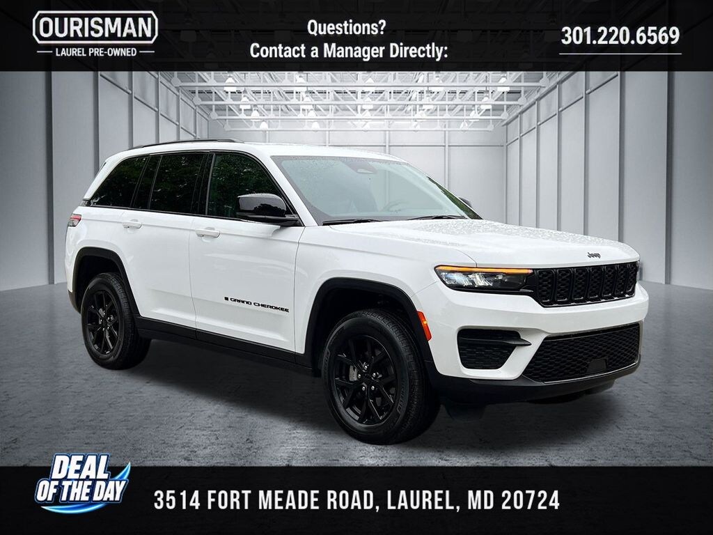 Used 2025 Jeep Grand Cherokee Laredo SUV