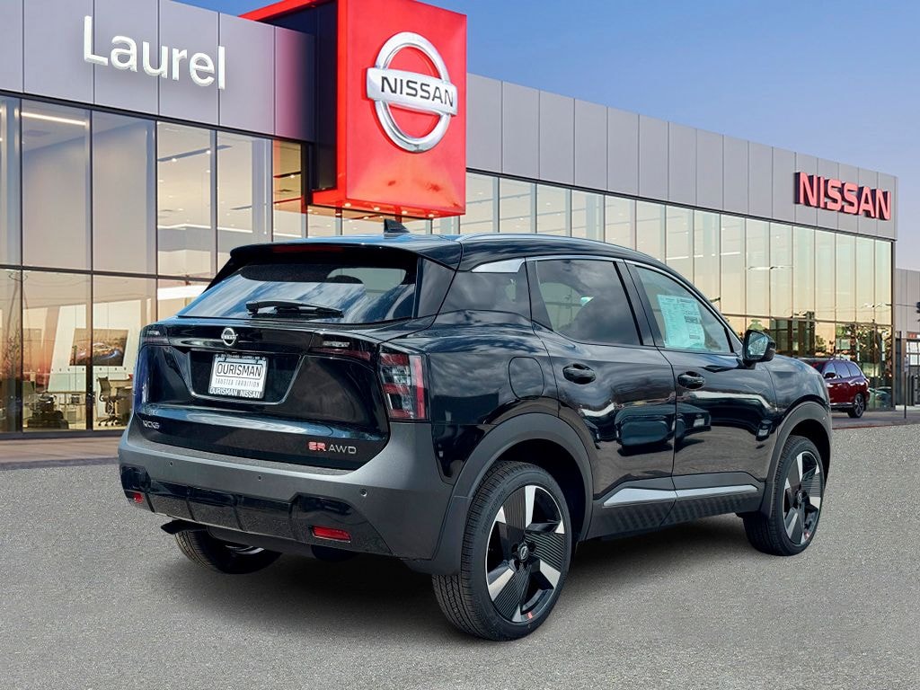 New 2025 Nissan Kicks SR SUV