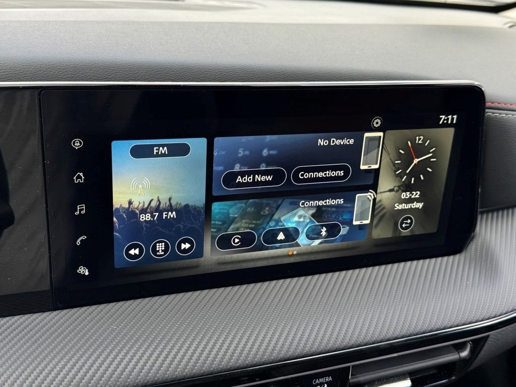 2025 Nissan Kicks SR AWD - Photo 16