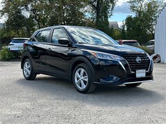 2025 Nissan Kicks Play S SUV