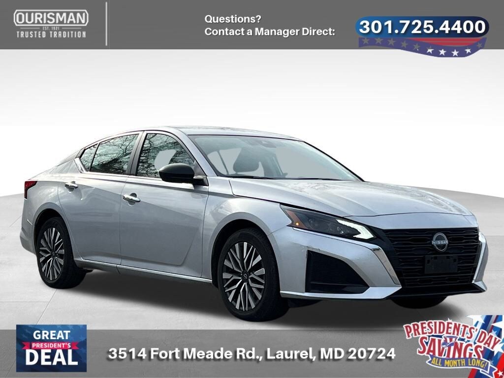 Used 2024 Nissan Altima 2.5 SV Sedan