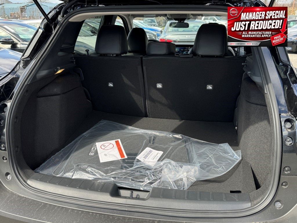2025 Nissan Kicks SR AWD - Photo 12